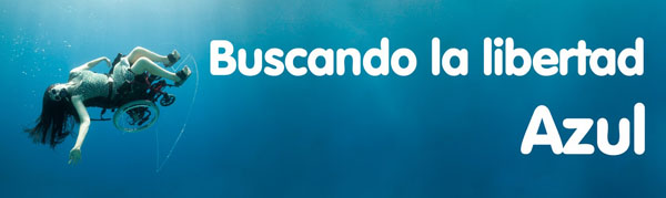 Sue Austin Buscando la libertad azul agua Sue Austin Buscando la libertad azul agua