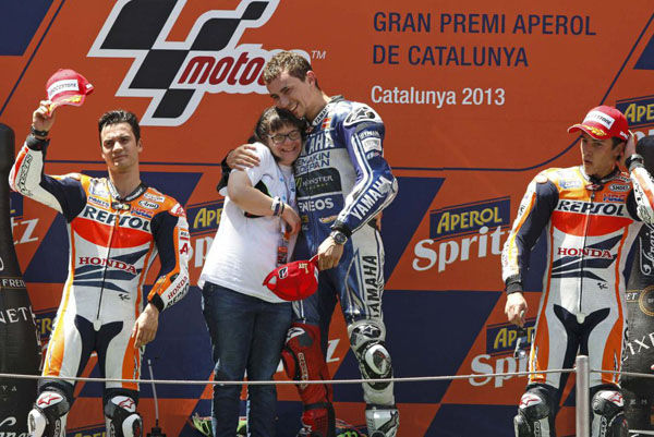 podium Lorenzo Anna Vives podium Lorenzo Anna Vives